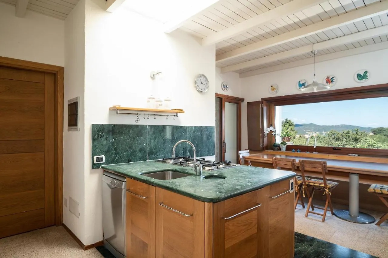 Villa Petra 罗通多港