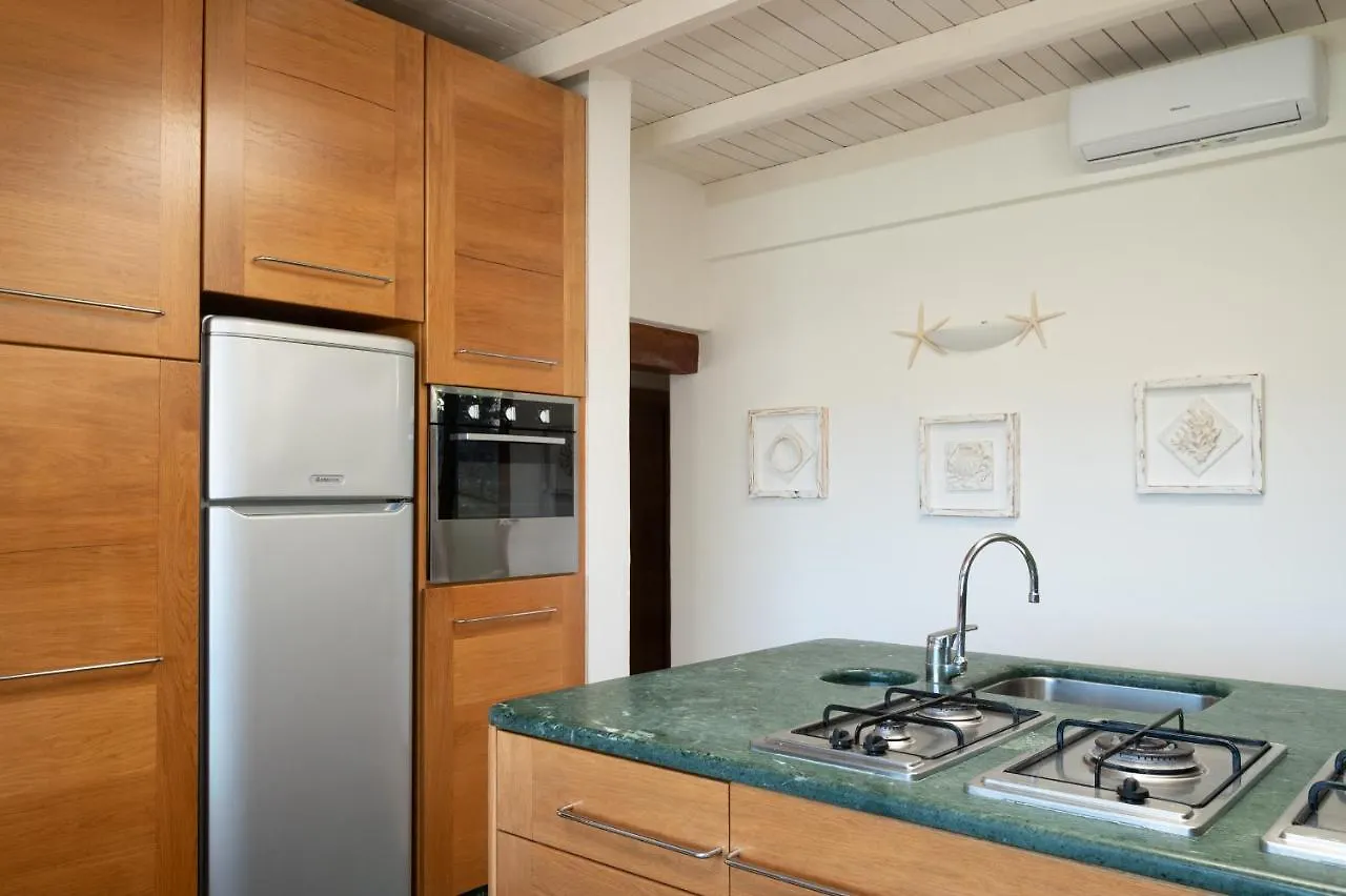 Villa Petra 罗通多港