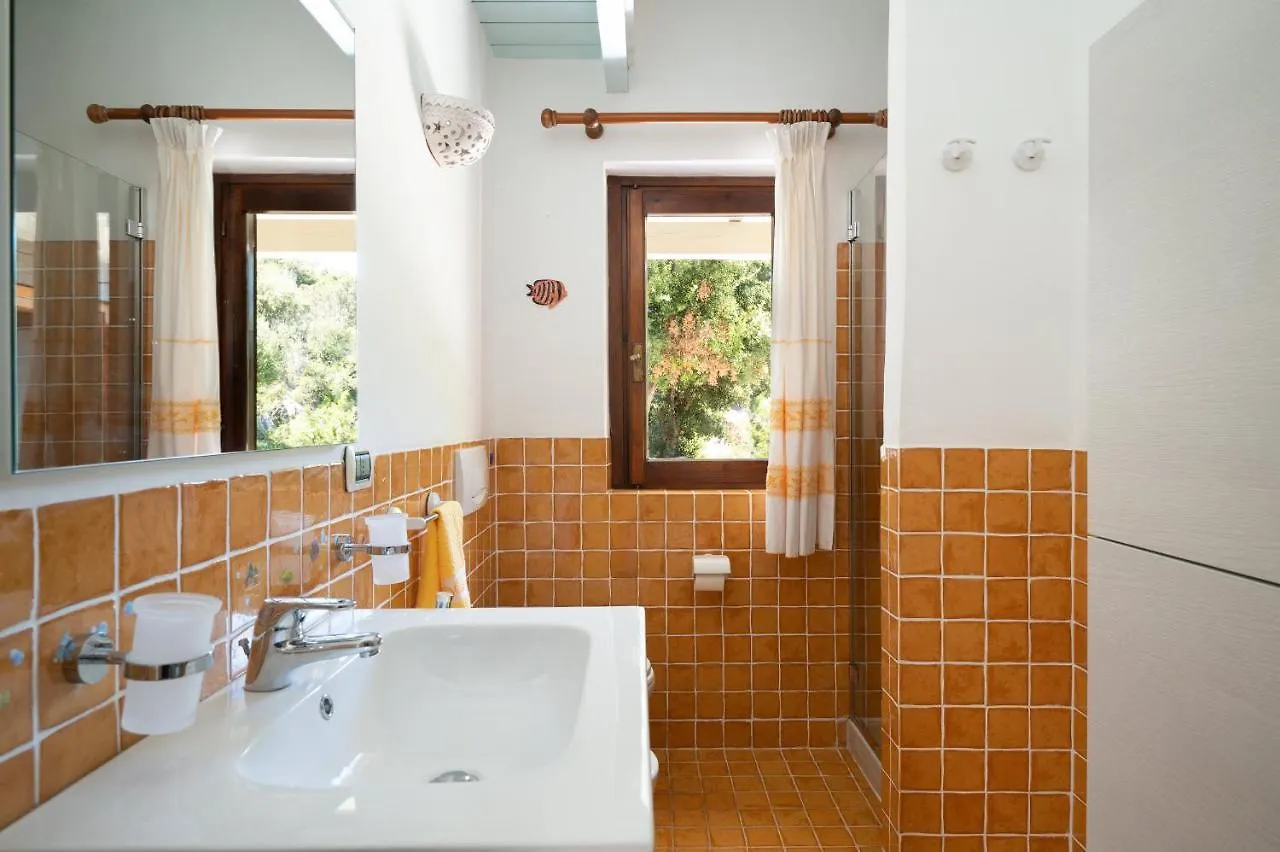 Villa Petra 罗通多港